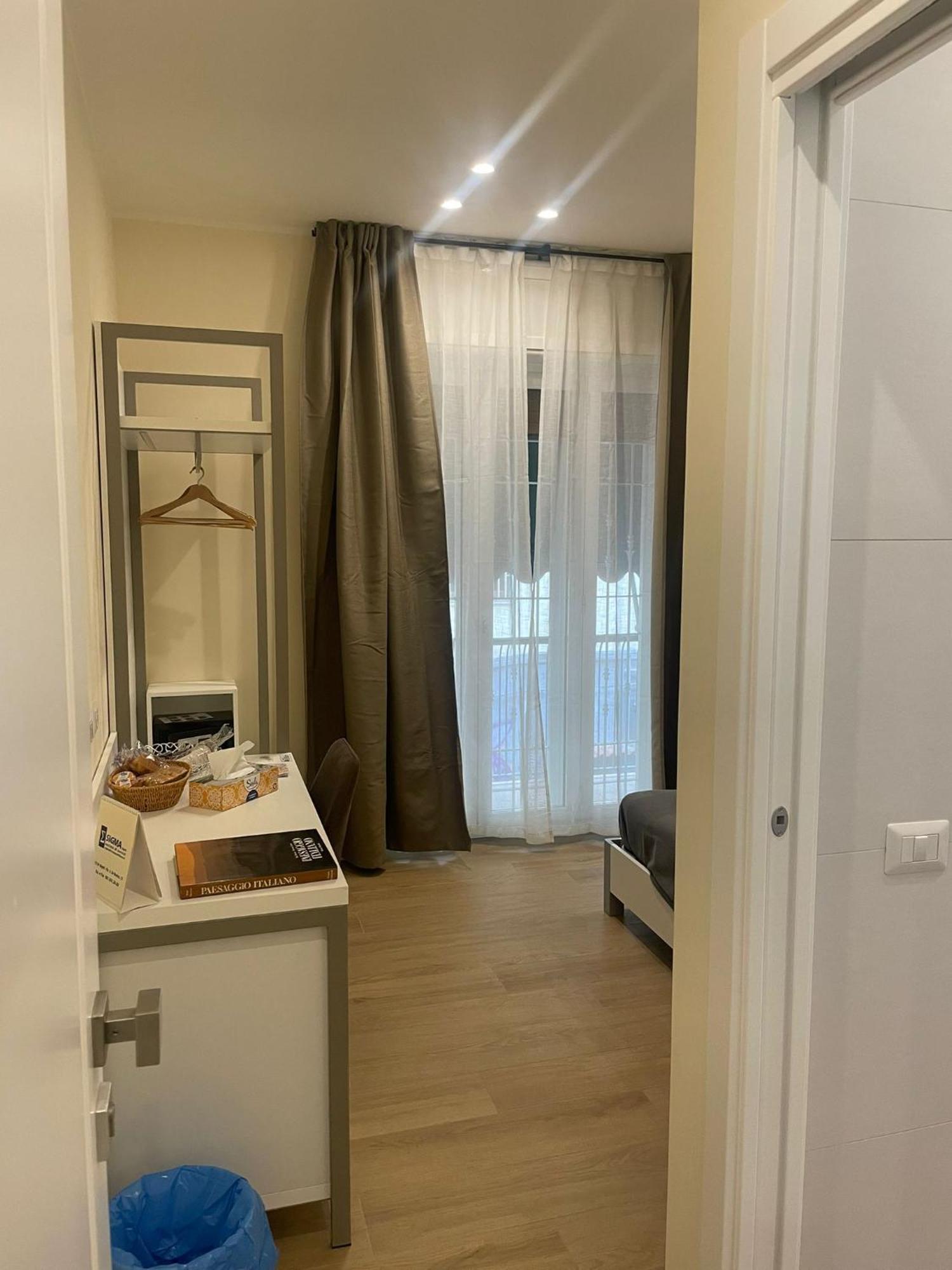 La Casa Di Ily Hotel Napoli Eksteriør billede